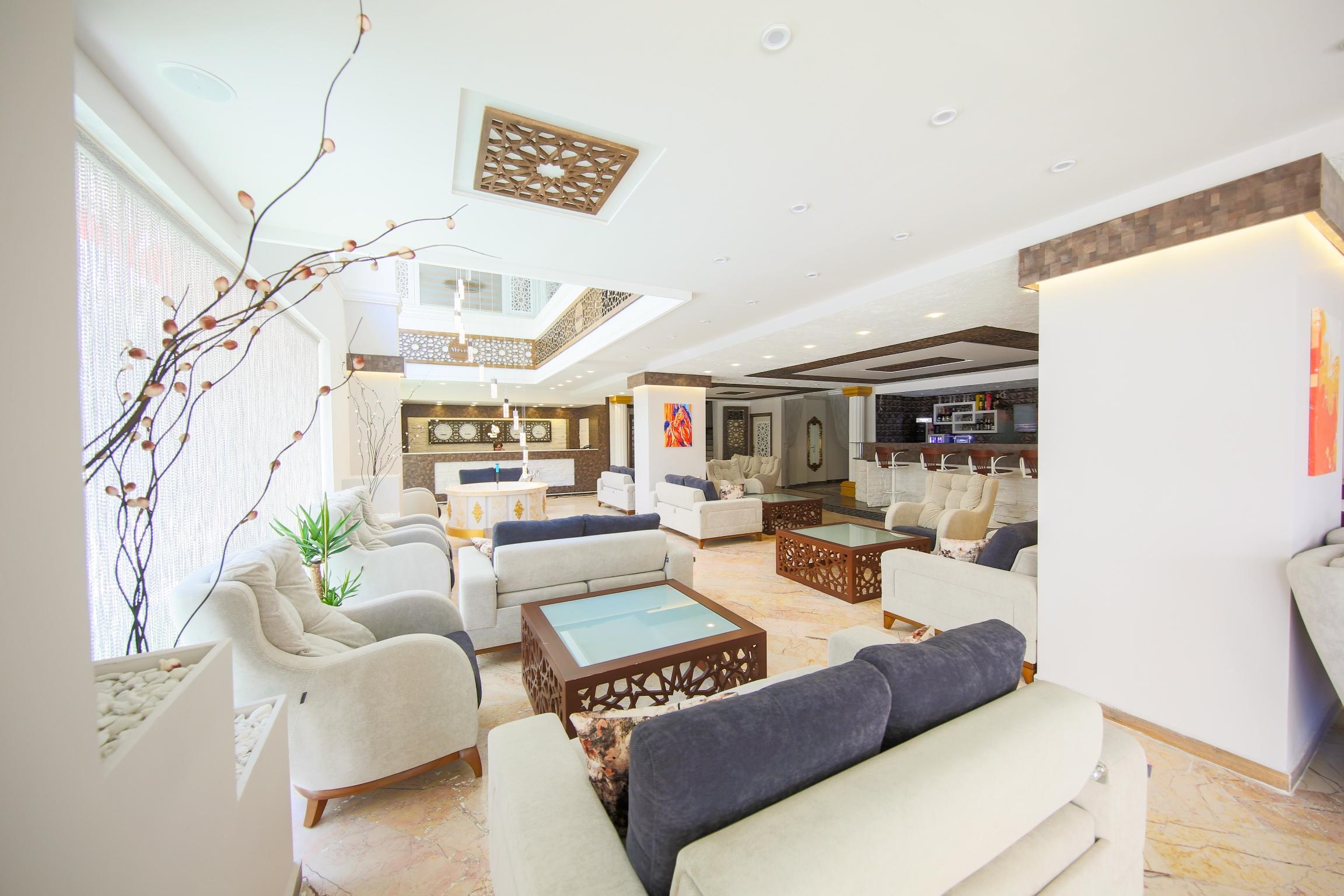 Mevre Hotel Анталия Екстериор снимка