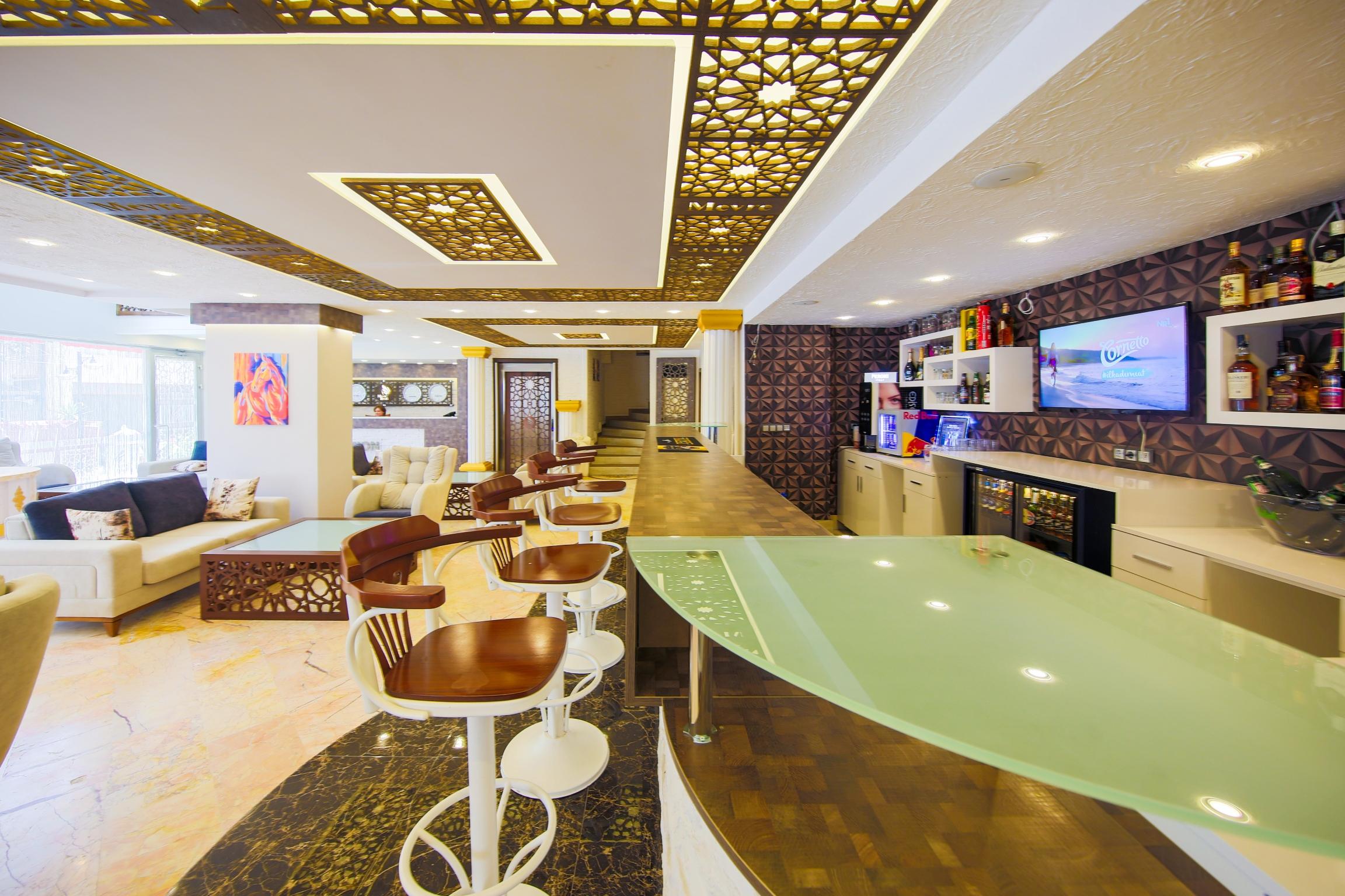 Mevre Hotel Анталия Екстериор снимка