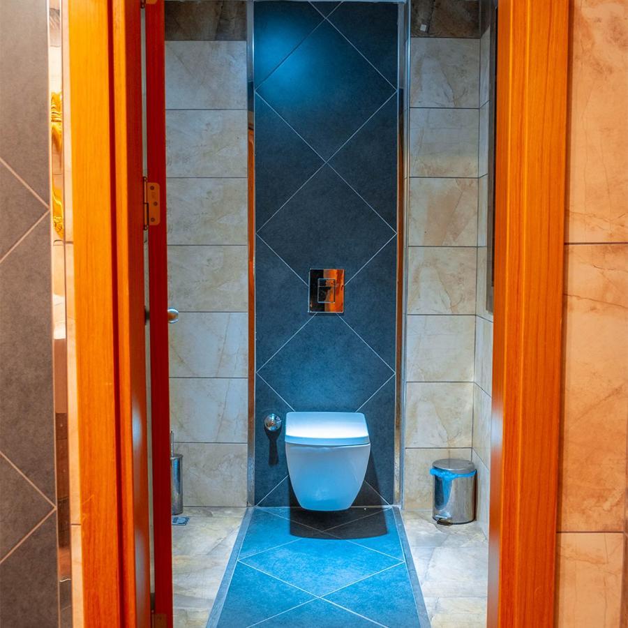 Mevre Hotel Анталия Екстериор снимка