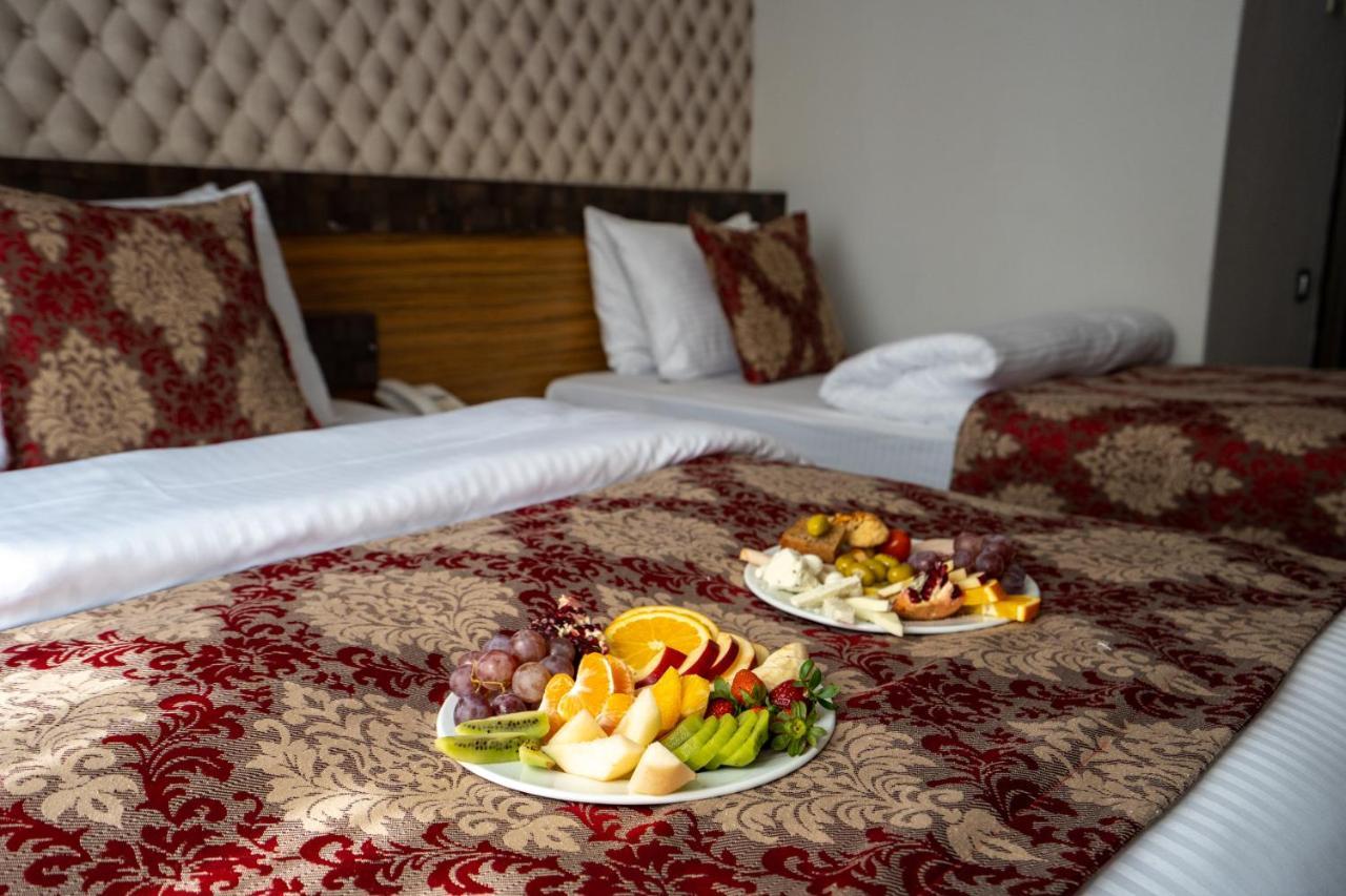 Mevre Hotel Анталия Екстериор снимка