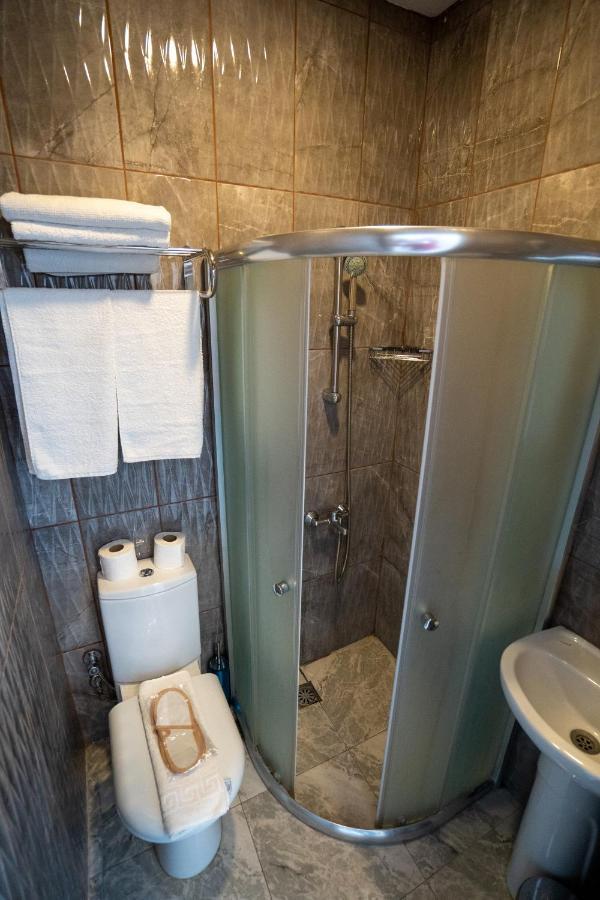 Mevre Hotel Анталия Екстериор снимка
