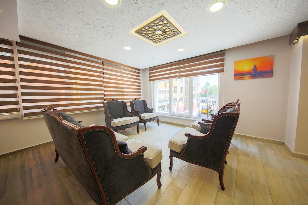 Mevre Hotel Анталия Екстериор снимка