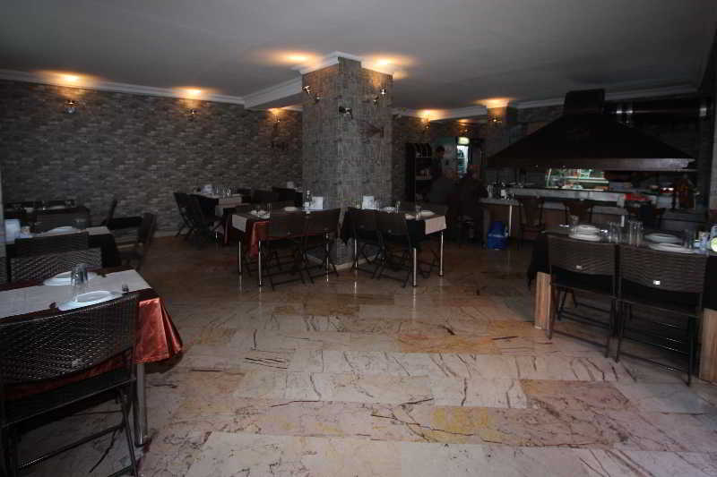 Mevre Hotel Анталия Екстериор снимка